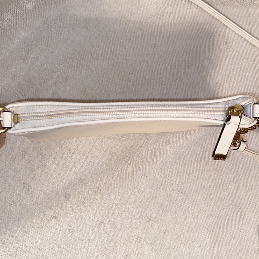 *SOLD*Calvin Klein Hayden Saffiano Crossbody - Picture 9 of 12